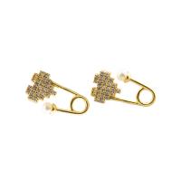 Boucles d'oreilles en laiton zircon cubique pavent, avec perle de plastique, Placage de couleur d'or, bijoux de mode & pavé de micro zircon & pour femme, deux couleurs différentes, 10x16x3.50mm, Vendu par paire