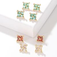 Κράμα ψευδάργυρου Stud σκουλαρίκι, με Cubic Zirconia, Πλατεία, χρώμα επίχρυσο, κοσμήματα μόδας & για τη γυναίκα, περισσότερα χρώματα για την επιλογή, 12x12mm, Sold Με Ζεύγος