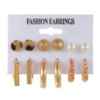 Zinc Alloy Oorbellen, met Plastic Pearl & Acryl, gold plated, 6 stuks & mode sieraden & voor vrouw, gouden, Verkocht door Stel