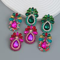 Pendientes de Perno de Aleación de Zinc, Joyería & para mujer & con diamantes de imitación, más colores para la opción, libre de níquel, plomo & cadmio, 43x30mm, Vendido por Par