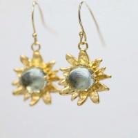 Boucles d'oreilles en alliage de zinc, avec Moonstone, Placage de couleur d'or, bijoux de mode & pour femme, deux couleurs différentes, 18x40mm, Vendu par paire