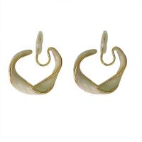 laiton Clip boucle d’oreille, Placage de couleur d'or, bijoux de mode & pour femme & émail, protéger l'environnement, sans nickel, plomb et cadmium, 25x20mm, Vendu par paire