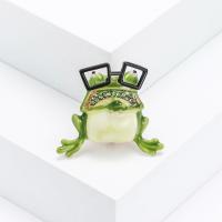 Zinc Alloy Brooches Frog gold color plated fashion jewelry & for woman & enamel & with rhinestone green nickel lead & cadmium free Sold By PC