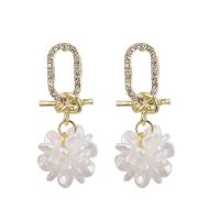 Zinc Alloy Drop Earring, met Hars, Bloem, gold plated, voor vrouw & met strass, 17x39mm, Verkocht door pair