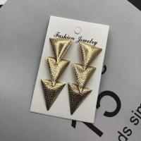 alliage de zinc Boucle d'oreille goutte, triangle, Placage de couleur d'or, bijoux de mode & pour femme, protéger l'environnement, sans nickel, plomb et cadmium, 50-80mm, Vendu par paire