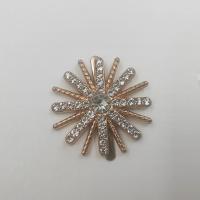 Fleurs de décoration de mode, alliage de zinc, avec strass, Placage de couleur d'or, DIY & pour femme, transparent, protéger l'environnement, sans nickel, plomb et cadmium, 28x28mm, Vendu par PC