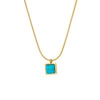 Collier d'acier titane, avec turquoise, avec 1.97inch chaînes de rallonge, Placage, bijoux de mode & pour femme, doré, 8x8mm, Vendu par Environ 14.96 pouce brin