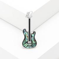 Zinc Alloy Brocher, med Abalone Shell, Guitar, sølvfarvet forgyldt, mode smykker & for kvinde & emalje, flerfarvede, nikkel, bly & cadmium fri, 17x44mm, Solgt af PC