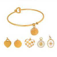 Pulseira de aço titânio, Partículas de aço, with concha, Vario tipos a sua escolha & micro pavimento em zircônia cúbica & para mulher & esmalte, dourado, Diametro interno:Aprox 62mm, vendido por PC