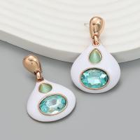 Pendientes de Perno de Aleación de Zinc, con esmalte & Acrílico, Joyería & para mujer, más colores para la opción, libre de níquel, plomo & cadmio, 42x26mm, Vendido por Par