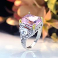 Bague en alliage de zinc, avec zircon cubique, rectangle, Placage de couleur platine, bijoux de mode & normes différentes pour le choix & pour femme, rose, protéger l'environnement, sans nickel, plomb et cadmium, 11x13mm, Vendu par PC