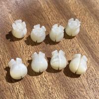 Natuurlijke schelp kralen, Top Shell, Gesneden, DIY, wit, 7x8mm, Gat:Ca 0.7mm, Verkocht door PC