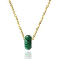 Collier d'acier titane, avec Malachite, Placage, bijoux de mode & pour femme, doré, 14x7mm, Vendu par Environ 16.93 pouce brin