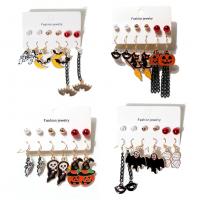 aleación de zinc Aretes, con Perlas plásticas, chapado, Joyería de Halloween & diferentes estilos para la opción & para mujer & esmalte, 25-70mm, Vendido por Set