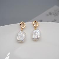 Boucles d'oreilles en perles d'eau douce, perle d'eau douce cultivée, avec laiton, bijoux de mode & styles différents pour le choix & pour femme, 3cm,4cm, Vendu par paire