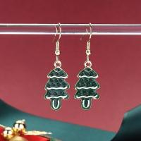 Pendientes de Navidad, aleación de zinc, Árbol de Navidad, chapado en color dorado, Diseño de Navidad & Joyería & para mujer & esmalte, verde, libre de níquel, plomo & cadmio, 41x12mm, Vendido por Par