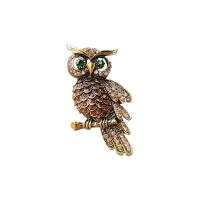 Zinc Alloy Brocher, Owl, forgyldt, Unisex & med rhinestone, flere farver til valg, Solgt af PC