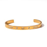 Rostfritt stål Armring, 304 rostfritt stål, 18K guldpläterad, mode smycken & micro bana cubic zirconia & för kvinna, gyllene, Innerdiameter:Ca 61mm, Säljs av PC