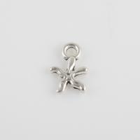 Sinc Alloy Flower Pendants, dath airgid antique plátáilte, DIY, 10.50x7.10x1.70mm, Poll:Thart 1.4mm, Díolta De réir Mála