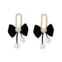 Zinc Alloy Drop Earring, med Lace & Plastic Pearl, Bowknot, guldfarve belagt, for kvinde & med rhinestone, 45x80mm, Solgt af par