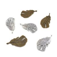 Pendentifs de Feather alliage zinc, alliage de zinc, forme de plume, Placage, DIY, plus de couleurs à choisir, protéger l'environnement, sans nickel, plomb et cadmium, 50x22mm, 50PC/sac, Vendu par sac