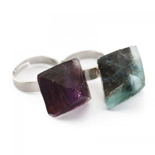 Gemstone Finger Ring, Fluorite, le Sinc Alloy, Rhombus, dath airgid plated, jewelry faisin & unisex, dathanna níos mó le haghaidh rogha, 15mm, Trastomhas Istigh:Thart 17mm, Díolta De réir PC