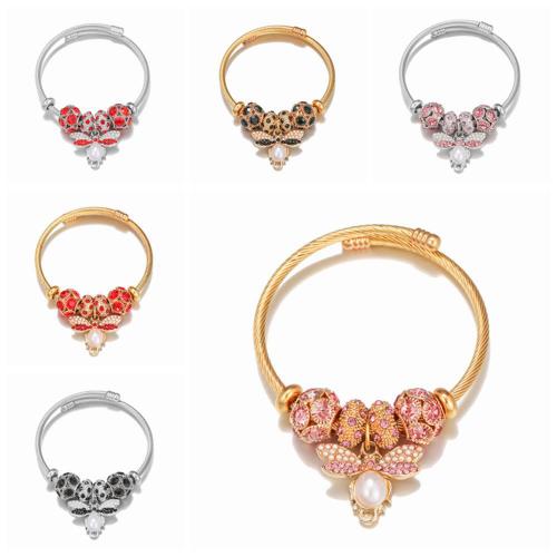 Acier titane European Bracelet, avec perle de plastique, abeille, Placage, pour femme & avec strass, plus de couleurs à choisir, Diamètre intérieur:Environ 60mm, Vendu par PC