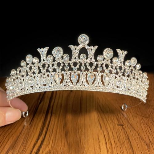 Tiaras, liga de zinco, cromado de cor prateada, joias de moda & para mulher & com strass, prateado, níquel, chumbo e cádmio livre, diameter 140mm,height 45mm, vendido por PC