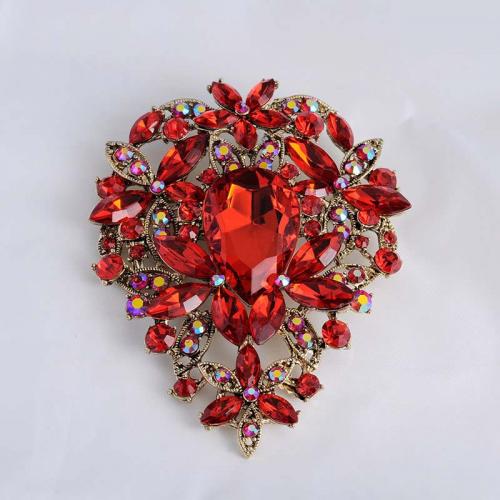 Zinklegering broches, Zinc Alloy, Bloem, plated, mode sieraden & voor vrouw & met strass, meer kleuren voor de keuze, 63x85mm, Verkocht door PC