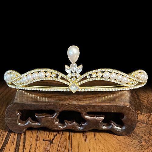 Tiaras, liga de zinco, with Concha de resina, cromado de cor dourada, joias de moda & para mulher & com strass, dourado, níquel, chumbo e cádmio livre, diameter 155mm,height 45mm, vendido por PC