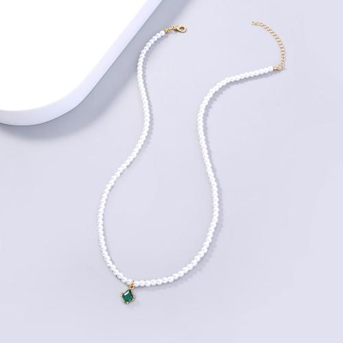 Collier en laiton, avec perle de plastique, Placage, bijoux de mode & pavé de micro zircon & pour femme, protéger l'environnement, sans nickel, plomb et cadmium, Pendant:9x8mm, Longueur Environ 43 cm, Vendu par PC