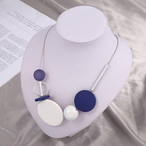 Collier résine, avec plastique, bijoux de mode & pour femme, plus de couleurs à choisir, Longueur Environ 48 cm, Vendu par PC