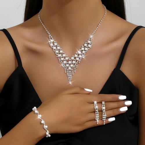 Mässing Smycken Set, armband & örhänge & halsband, med Plast Pearl, plated, för kvinna & med strass, silver, nickel, bly och kadmium gratis, Längd 44 cm, Säljs av Ställ