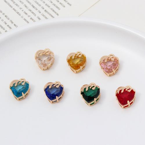 Pendentifs en laiton zircon cubique (CZ), avec zircon cubique, coeur, Placage de couleur d'or, DIY, plus de couleurs à choisir, 11x13mm, Vendu par PC