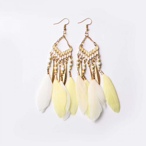 Pendientes de Aleación de Zinc, pluma, con Seedbead & aleación de zinc, chapado en color dorado, Joyería & Estilo bohemio & para mujer & esmalte, más colores para la opción, 80mm, Vendido por Par