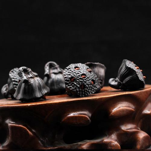 Dřevěné přívěsky, Black Sandalwood, Lotus Seedpod, Vytesaný, DIY, černý, 28x28mm, Prodáno By PC