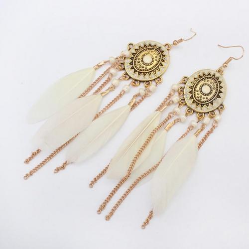 Pendientes de Aleación de Zinc, pluma, con Seedbead & aleación de zinc, chapado en color dorado, Joyería & Estilo bohemio & para mujer & esmalte, más colores para la opción, 21x130mm, Vendido por Par