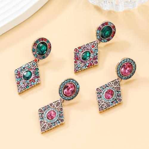 Lo zinco in lega Stud Earring, lega in zinco, Rhombus, gioielli di moda & per la donna & con strass, nessuno, assenza di nichel,piombo&cadmio, 49x22mm, Venduto da coppia