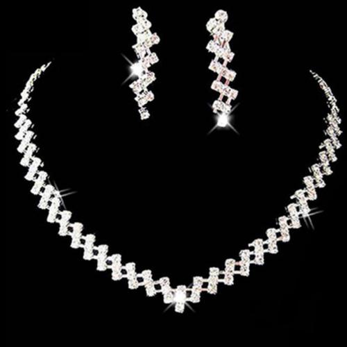 Seiteanna Jewelry Alloy Sinc, Cluaise Graí & muince, Sinc Alloy, le Rhinestone, 2 phíosa & jewelry faisin & do bhean & le rhinestone, nicil, luaidhe & caidmiam saor in aisce, 35mm, Fad Thart 53 cm, Díolta De réir PC