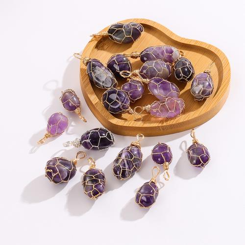 Natuurlijke Quartz Hangers, Amethist, met Messing, Onregelmatige, gold plated, mode sieraden & DIY, purper, 30mm, Verkocht door PC