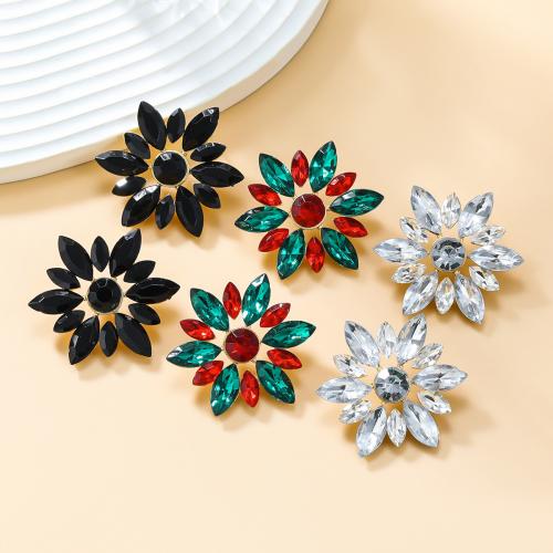 Zinc Alloy Stud Earring Flower fashion jewelry & for woman & with rhinestone nickel lead & cadmium free Sold By Pair