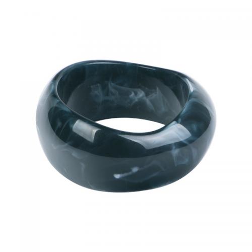 Resin armbanden, Hars, mode sieraden & voor vrouw, meer kleuren voor de keuze, Binnendiameter:Ca 61mm, Verkocht door PC