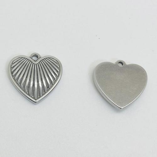 Cruach dhosmálta Croí pendants, 304 Cruach dhosmálta, DIY, dath bunaidh, 18x18x3.20mm, Thart 100ríomhairí pearsanta/Mála, Díolta De réir Mála