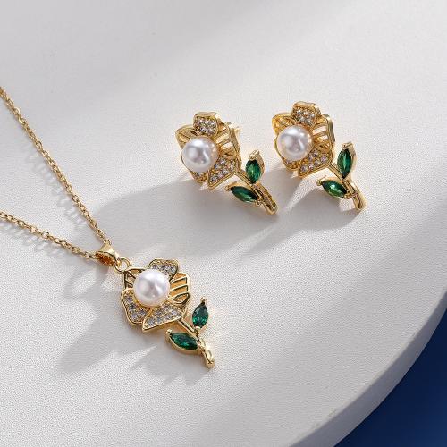 Set de Joyería de Latón, Pendiente de stud & collar, metal, con Perlas plásticas, Flor, chapado en oro real, micro arcilla de zirconia cúbica & para mujer, dorado, Vendido por Set