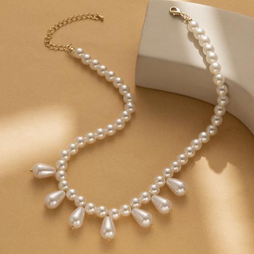 Colar de pérolas de plástico, Concha de resina, with liga de zinco, with 2.76 Inch extender chain, banhado, joias de moda & para mulher, branco, níquel, chumbo e cádmio livre, comprimento Aprox 14.57 inchaltura, vendido por PC