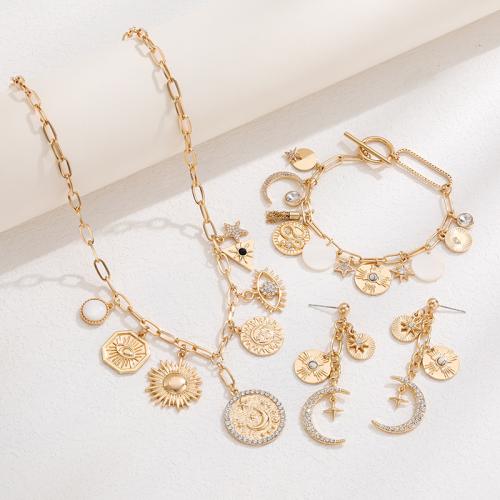 Zinklegering Sieraden Sets, Zinc Alloy, met Schelp & Ijzer, plated, verschillende stijlen voor de keuze & voor vrouw & met strass, gouden, Verkocht door PC