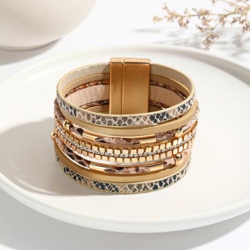 Bracelets cordon PU, cuir PU, avec Aimant, multicouche & pour femme & avec strass, kaki, 35mm, Longueur Environ 19.5 cm, Vendu par PC