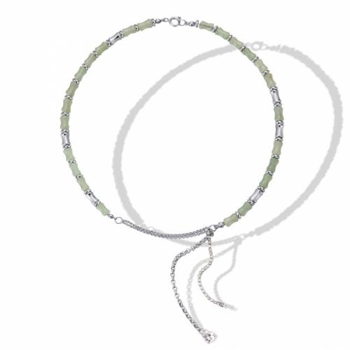 Collier d'acier titane, avec Dyed Jade, bijoux de mode & pour femme & avec strass, vert, protéger l'environnement, sans nickel, plomb et cadmium, 7mm, Longueur Environ 45 cm, Vendu par PC