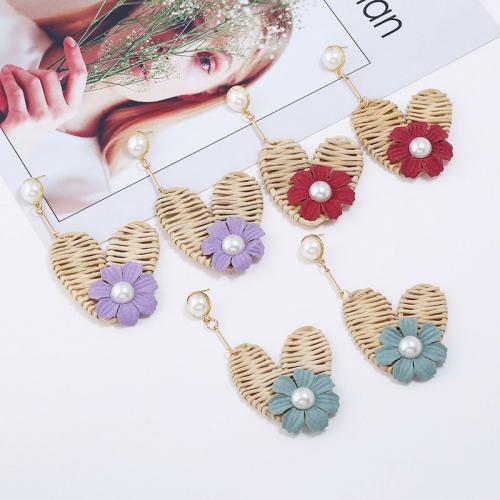 Pendientes de Perno de Aleación de Zinc, con Bambú & Perlas plásticas, Corazón, hecho a mano, Joyería & para mujer, más colores para la opción, libre de níquel, plomo & cadmio, 105x55mm, Vendido por Par