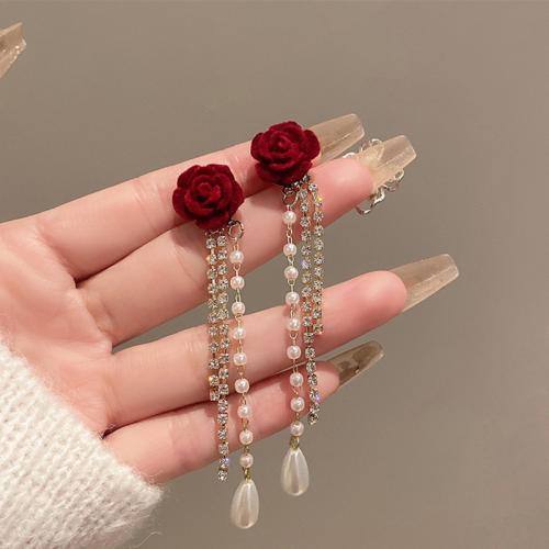 Zinc Alloy Tassel Earring, med Velour & Plastic Pearl, Flower, forgyldt, for kvinde & med rhinestone, 15x70mm, Solgt af par